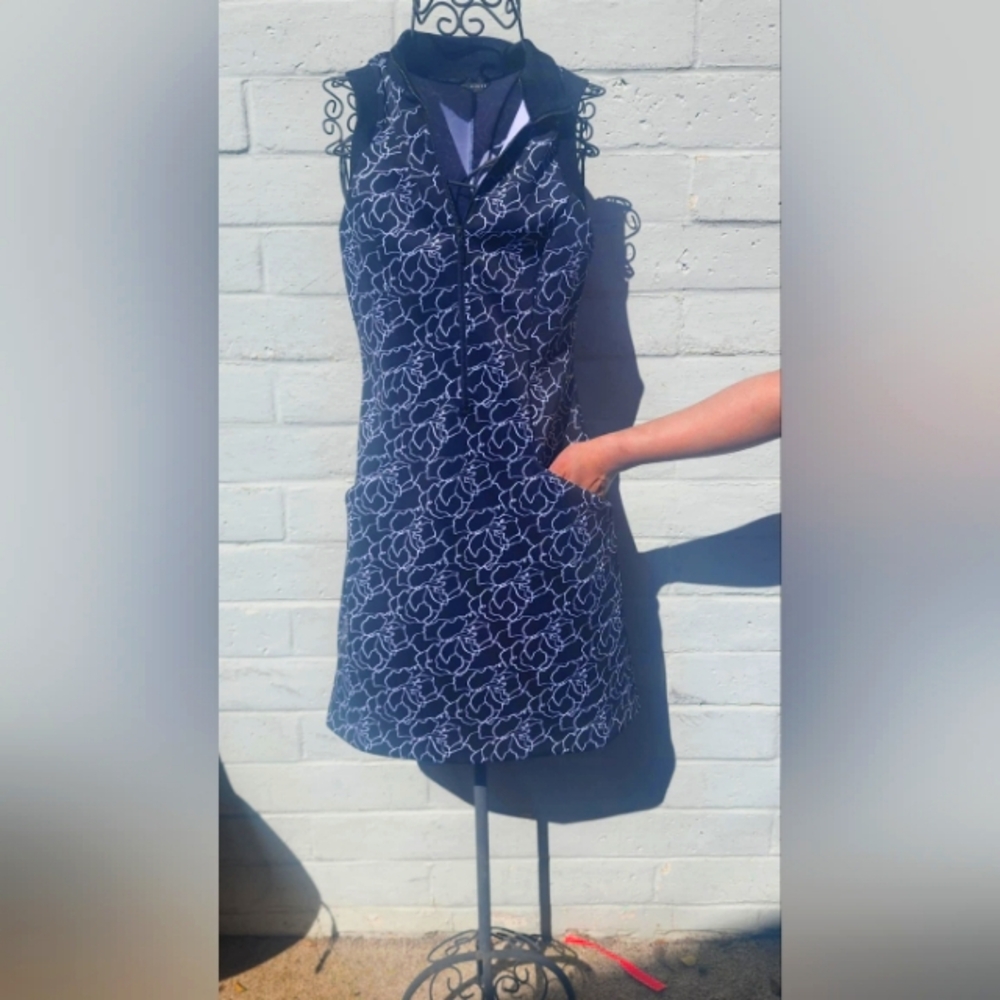 Women's dress